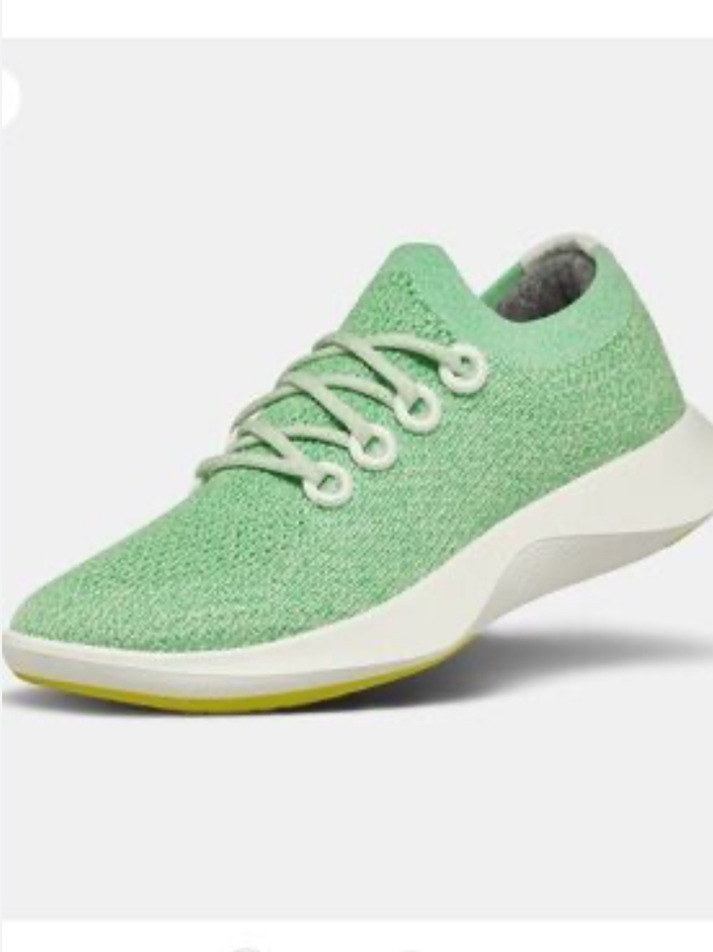 Allbirds Tree Dasher Comfort Sneaker in light green. Womens SZ6. Slip on. Travel